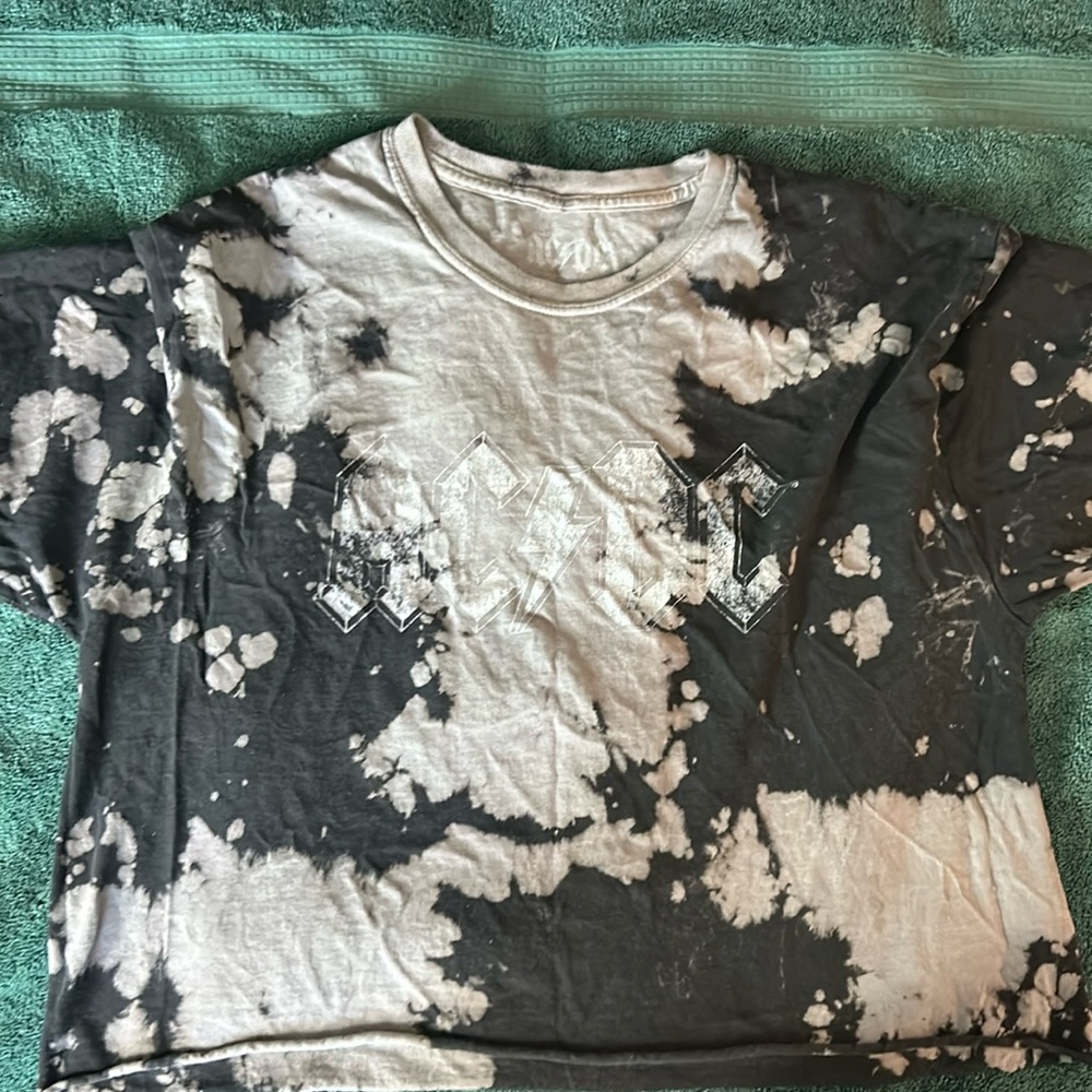 AC/DC bleached crop top
